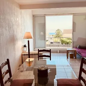  Appartement Triplex T4 83m2 Vue Avec Le Patio Et L'arrivee Autonome